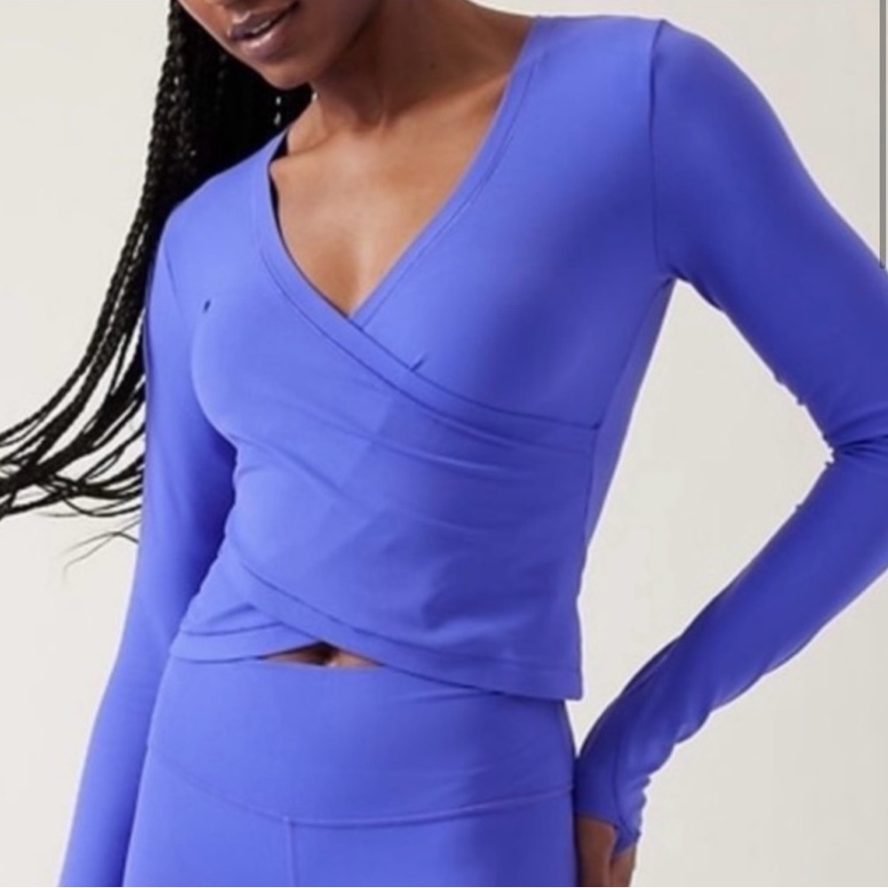 NWT Athleta Transcend Wrap Top